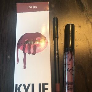 Kylie Cosmetics Lip Kit - Love Bite